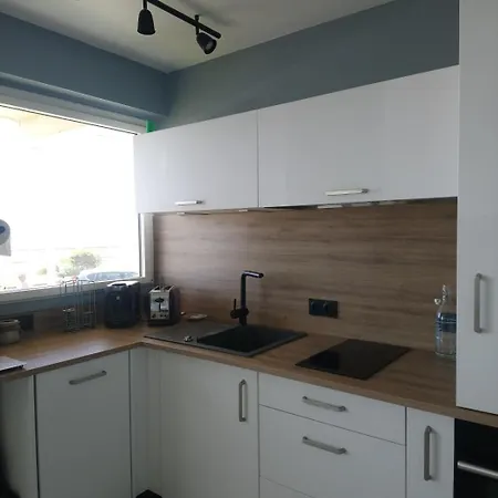 Le Front De Σαιν-Ζαν-ντε-Μον