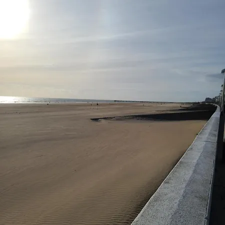 Le Front De * Σαιν-Ζαν-ντε-Μον