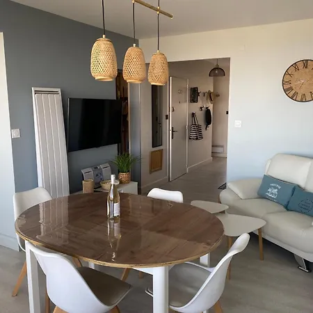 Apartment Le Front De